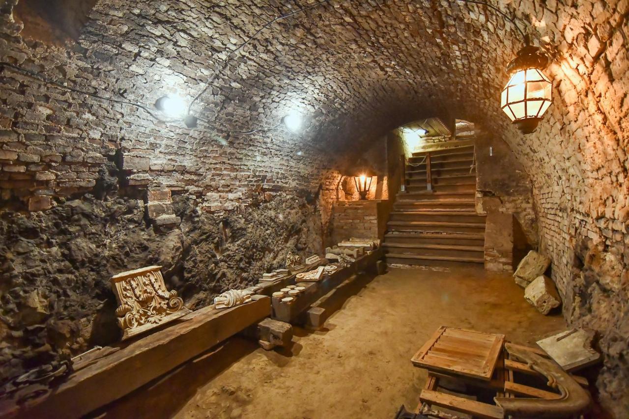 Zamek Racice Hotel Екстериор снимка