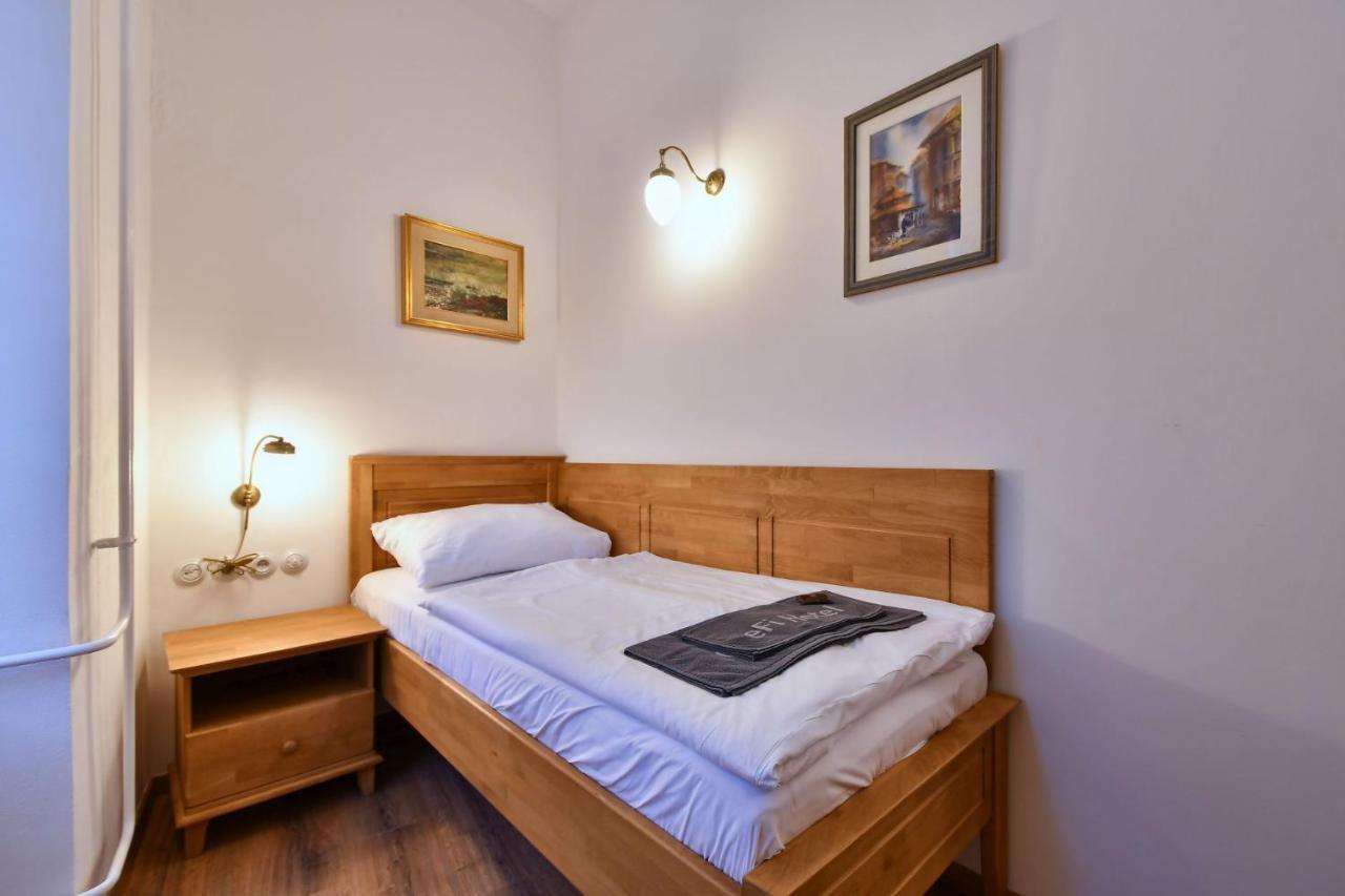 Zamek Racice Hotel Екстериор снимка