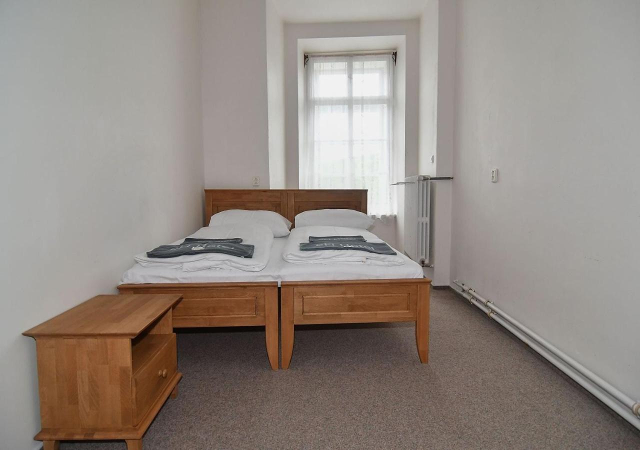 Zamek Racice Hotel Екстериор снимка