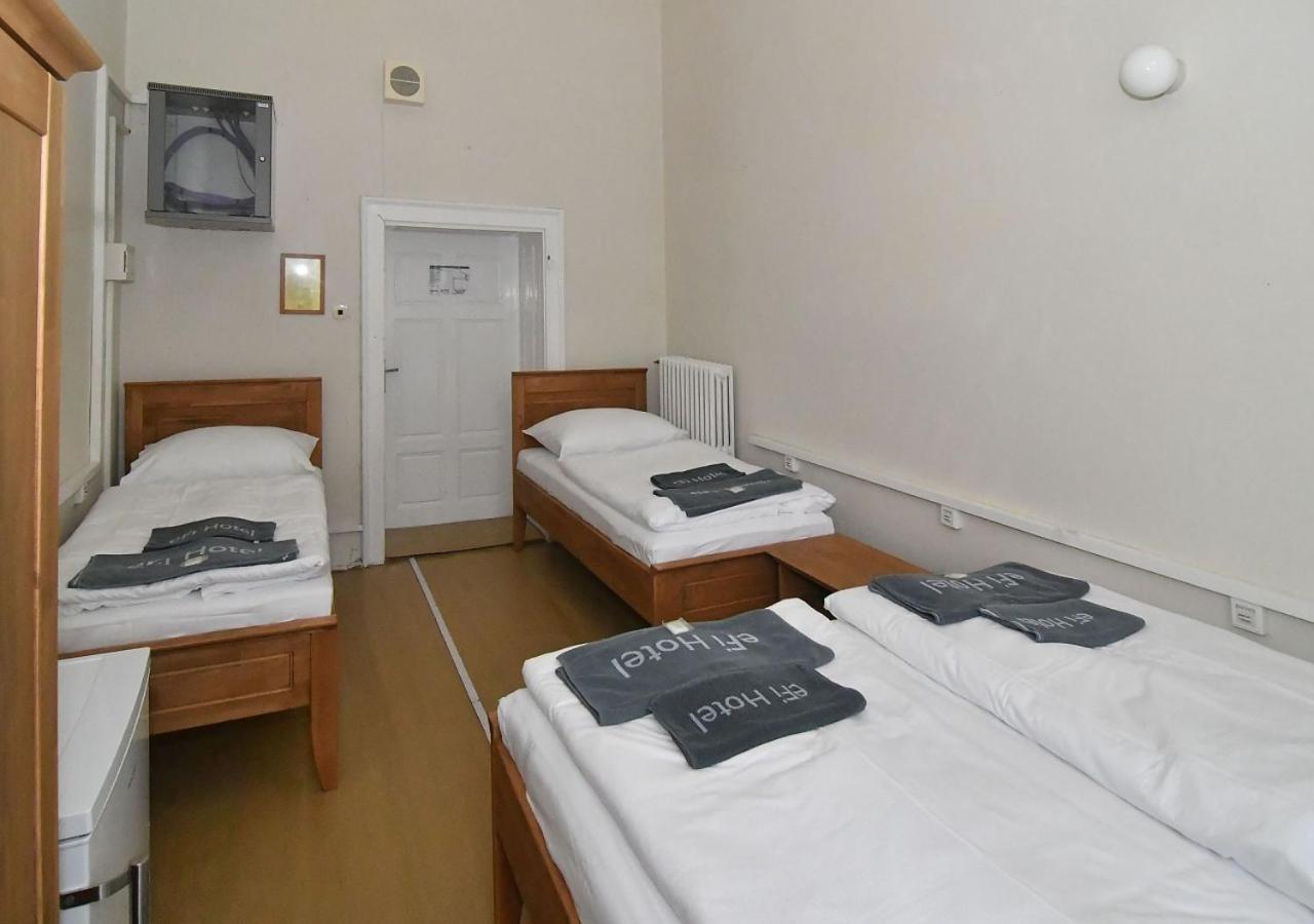Zamek Racice Hotel Екстериор снимка